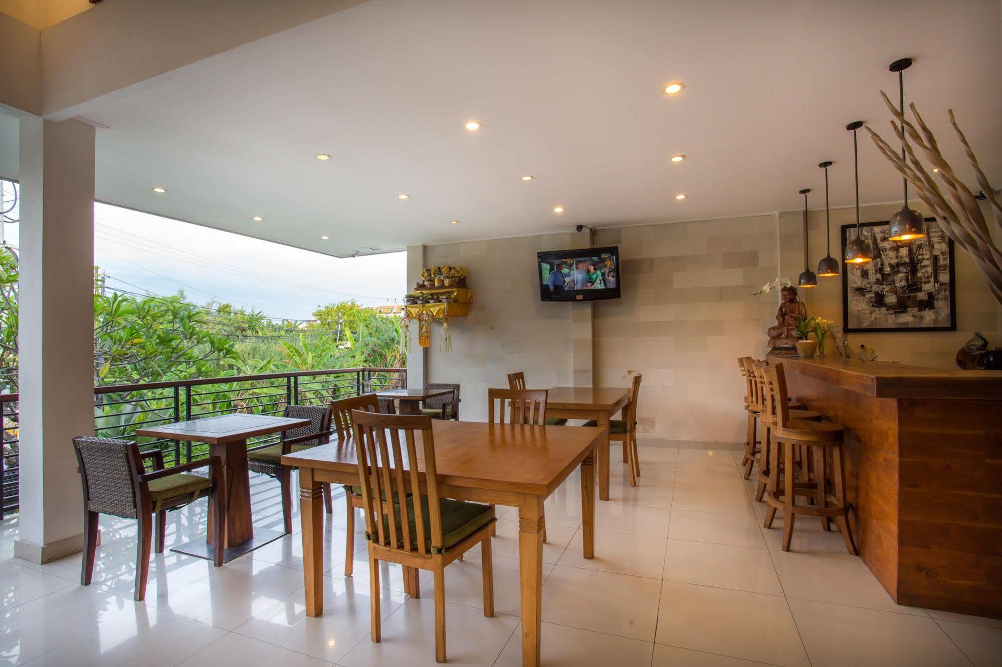 Sandi Agung Villa - CHSE Certified Seminyak Esterno foto