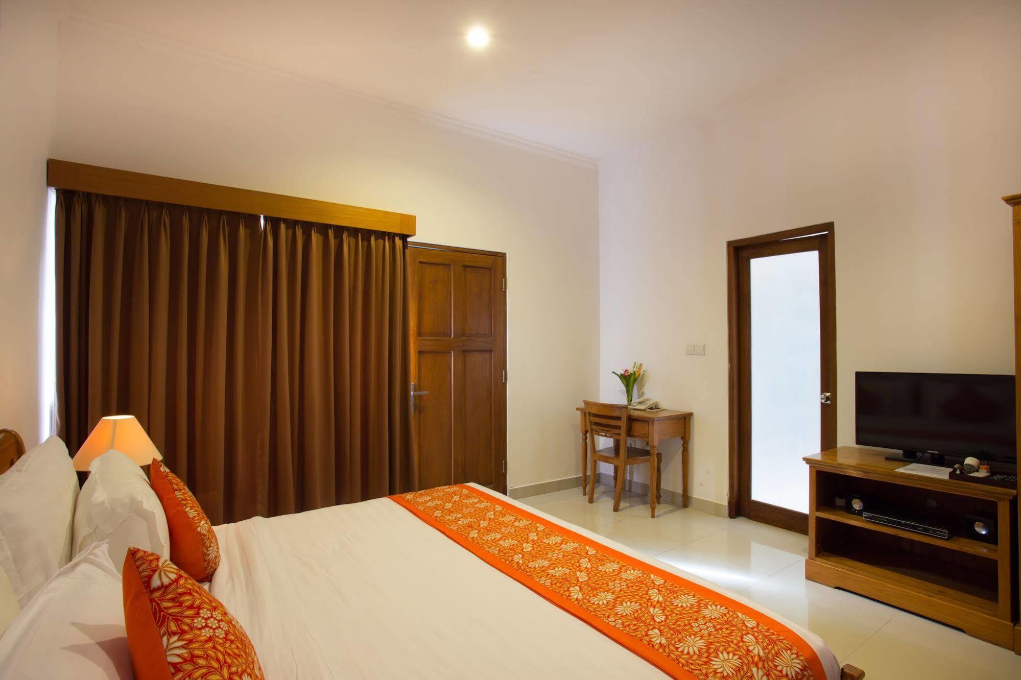 Sandi Agung Villa - CHSE Certified Seminyak Esterno foto